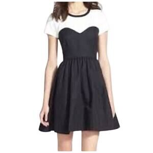 Kate Spade Sweetheart Illusion Fit and Flare Short Mini Dress Black Ivory Sz 2